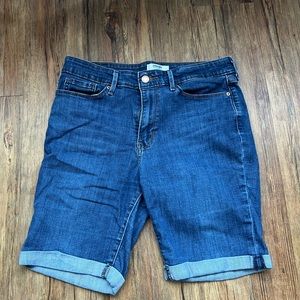 Denizen From Levi’s Bermuda Shorts 8-W29